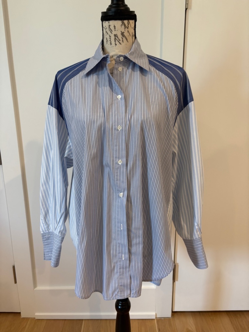 Sandro women’s French size 1  blue stripe cotton blouse